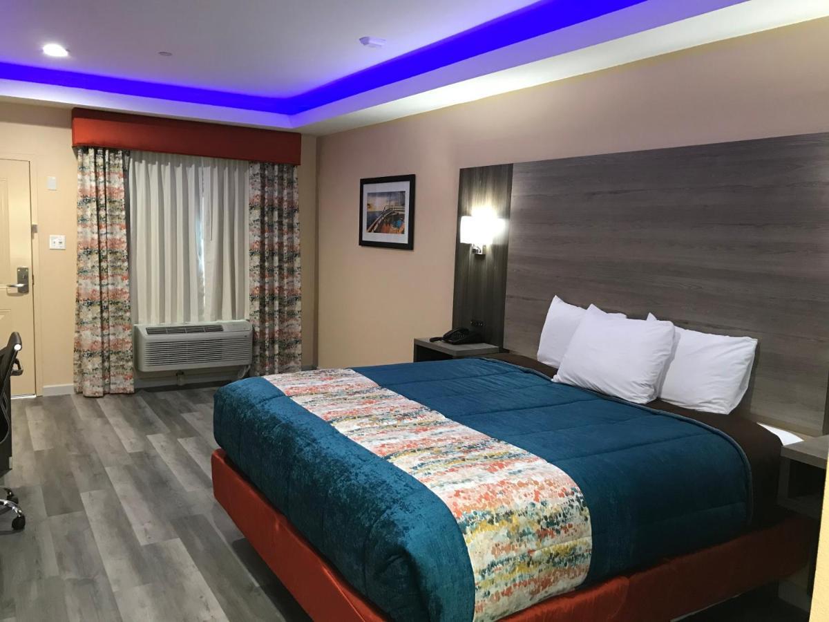 Scottish Inn & Suites Houston Willowbrook מראה חיצוני תמונה